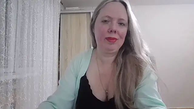 Snapshot of Irina3718 chatting on 16, 3, 2025 Irina3718 online show from 16, 3, 2025