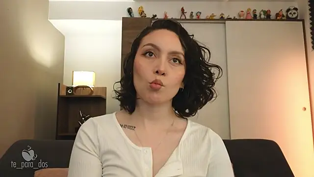 Snapshot of Te_para_2 chatting on 27, 9, 2025 Te para 2 online show from 27, 9, 2025