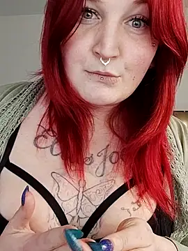 Snapshot of TiffiChantiT2 chatting on 10, 3, 2025 TiffiChantiT2 online show from 10, 3, 2025