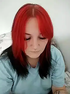 Snapshot of TiffiChantiT2 chatting on 7, 10, 2025 TiffiChantiT2 online show from 7, 10, 2025