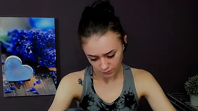 Snapshot of LanaTey chatting on 12, 3, 2025 LanaTey online show from 12, 3, 2025