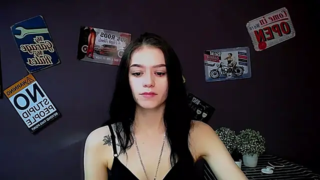 Snapshot of LanaTey chatting on 22, 3, 2025 LanaTey online show from 22, 3, 2025