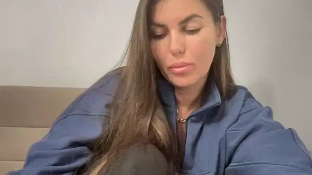 AngelinaMeov online show from 28, 9, 2025