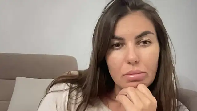 AngelinaMeov online show from 6, 10, 2025