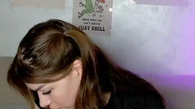 Snapshot of SweetDarling7 chatting on 3, 7, 2026 SweetDarling7 online show from 3, 7, 2026