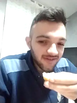 Snapshot of Francescodicristina44 chatting on 8, 2, 2026 Francescodicristina44 online show from 8, 2, 2026