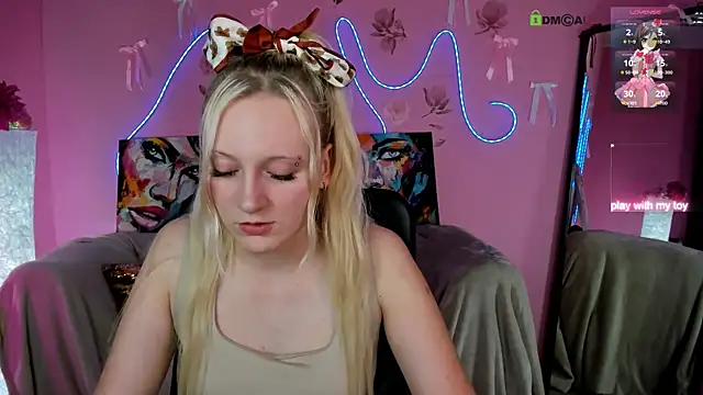madam uliis online show from 7, 5, 2026