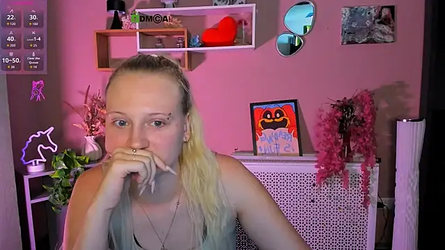 Snapshot of madam_uliis chatting on 30, 7, 2026 madam uliis online show from 30, 7, 2026