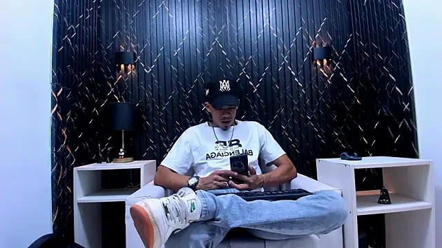 Gregory Sforza online show from 8, 3, 2026