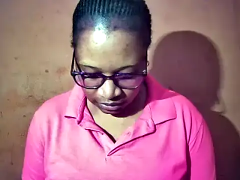 Snapshot of sexyamanda_ chatting on 25, 9, 2025 sexyamanda online show from 25, 9, 2025