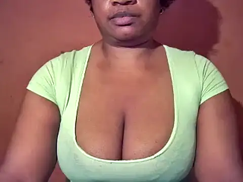 Snapshot of sexyamanda_ chatting on 5, 11, 2025 sexyamanda online show from 5, 11, 2025