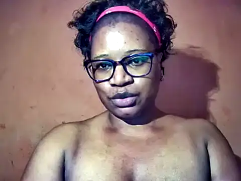 Snapshot of sexyamanda_ chatting on 6, 11, 2025 sexyamanda online show from 6, 11, 2025