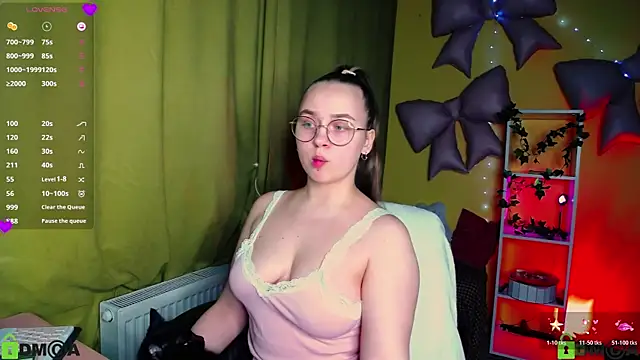 Lilysweet13 online show from 29, 3, 2026