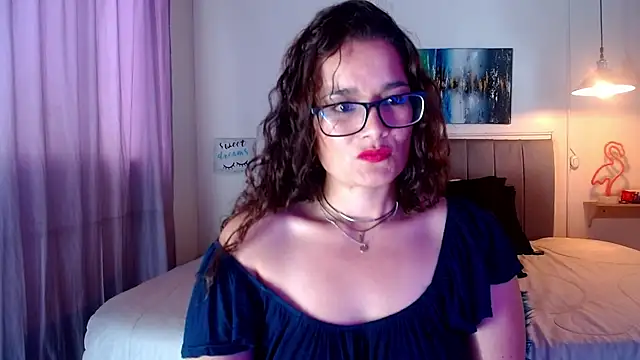 Rose Thompson1 online show from 15, 3, 2025