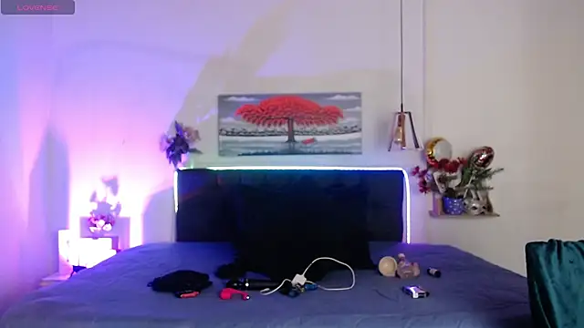 Rose Thompson1 online show from 15, 10, 2025