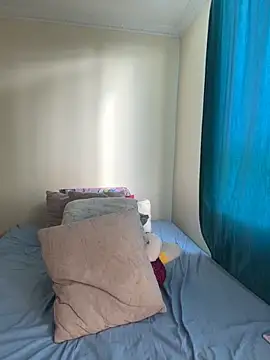 Ivelleee  online show from 19, 9, 2025