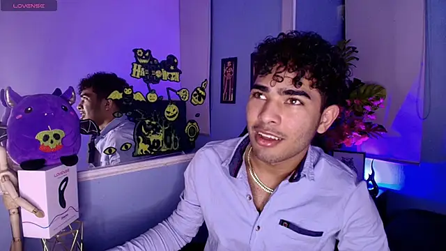 LucasCarterr  online show from 3, 10, 2025