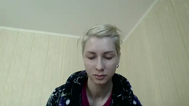 Snapshot of _Black-Panther_ chatting on 19, 6, 2026 Black-Panther online show from 19, 6, 2026