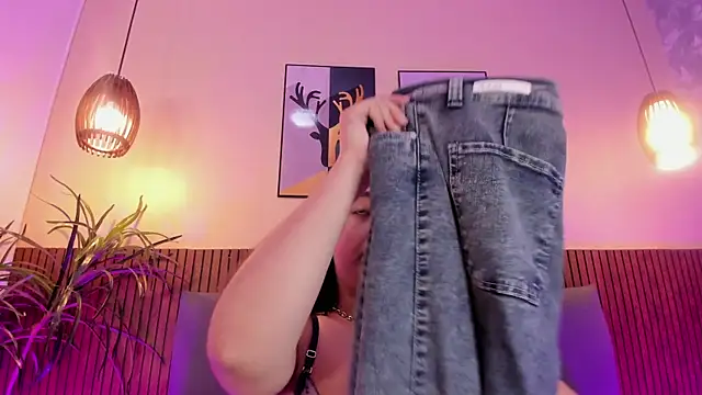 MelinaCruz online show from 12, 1, 2026