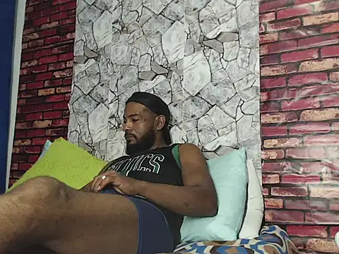 BladeFoxxx1 online show from 4, 6, 2026