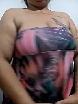 Snapshot of aliciaxm chatting on 14, 3, 2025 aliciaxm online show from 14, 3, 2025