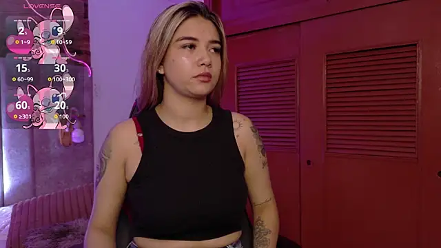 natasha  black online show from 16, 10, 2025