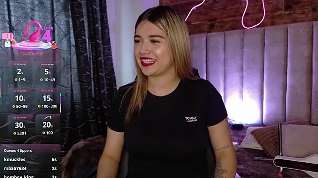 natasha  black online show from 24, 11, 2025