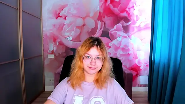 AngelinaLow online show from 8, 3, 2026