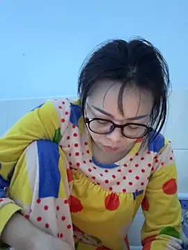 aa520uv online show from 24, 10, 2025