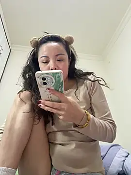 Snapshot of aa520uv chatting on 15, 3, 2026 aa520uv online show from 15, 3, 2026