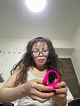 Snapshot of aa520uv chatting on 20, 3, 2026 aa520uv online show from 20, 3, 2026