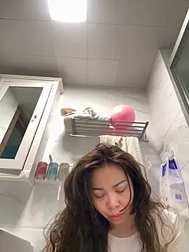 Snapshot of aa520uv chatting on 13, 4, 2026 aa520uv online show from 13, 4, 2026