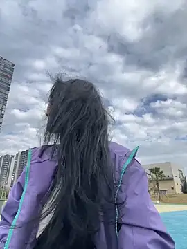 linger-23 online show from 18, 12, 2025