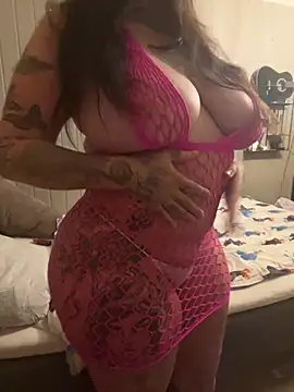 Badgyalbella online show from 7, 4, 2026