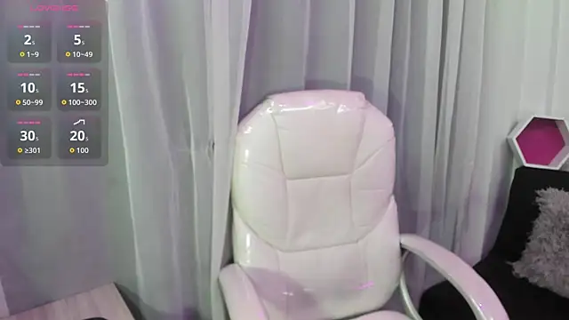 Snapshot of Pretty_Johnson_ chatting on 28, 2, 2026 Pretty Johnson online show from 28, 2, 2026