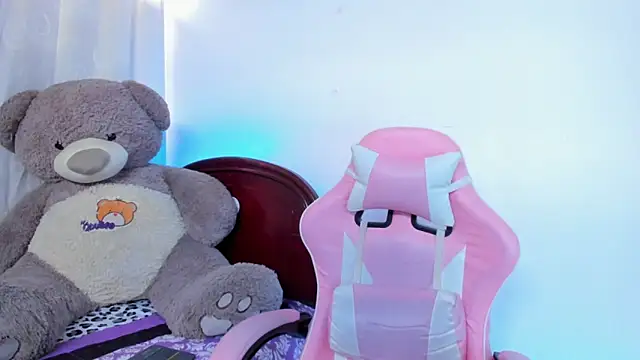 Hairydoll  online show from 19, 9, 2025