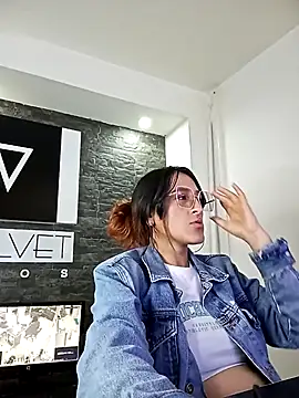 Hairydoll  online show from 6, 5, 2026