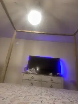 KimBooty6969 online show from 23, 12, 2025