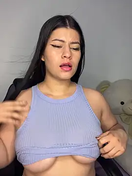 Saanvi21 online show from 4, 10, 2025