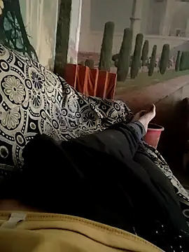 royall queen online show from 17, 3, 2025