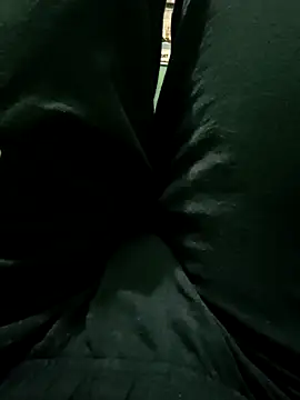 royall queen online show from 19, 3, 2025