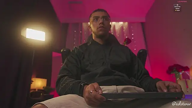 Snapshot of Colstorw_ chatting on 11, 2, 2026 Colstorw online show from 11, 2, 2026