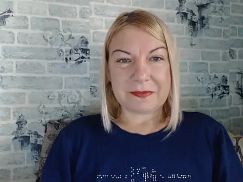 Lillia Ray online show from 9, 10, 2025