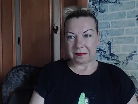 Snapshot of Lillia_Ray chatting on 25, 6, 2026 Lillia Ray online show from 25, 6, 2026