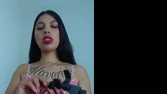 TATILARSON1 online show from 11, 9, 2025