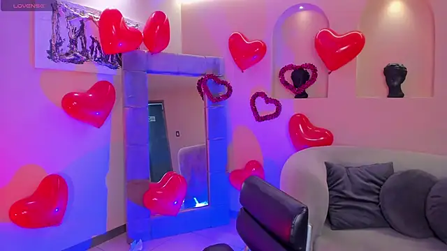 AmaliaCrus online show from 13, 2, 2026