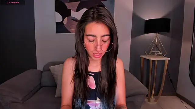 LarisaSmirnov online show from 13, 9, 2025