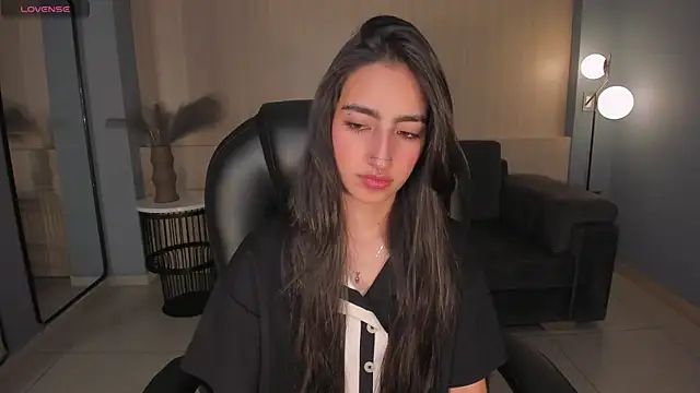 LarisaSmirnov online show from 15, 9, 2025