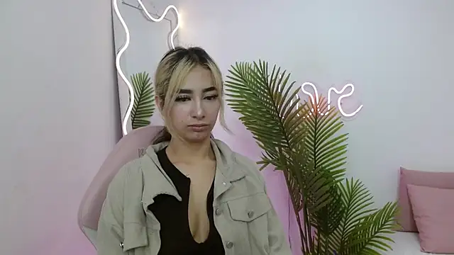 Malory tay1 online show from 29, 9, 2025