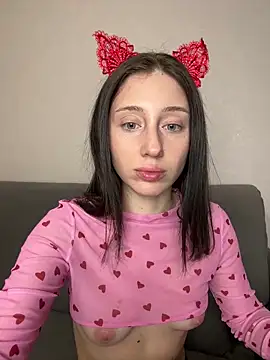 MiaaLoveeee online show from 18, 3, 2025